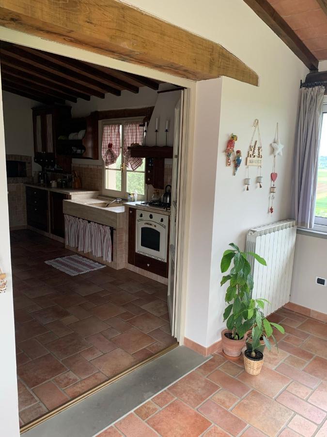 شقة Locazione Turistica Casa Olivo فيوتشيتشيو المظهر الخارجي الصورة