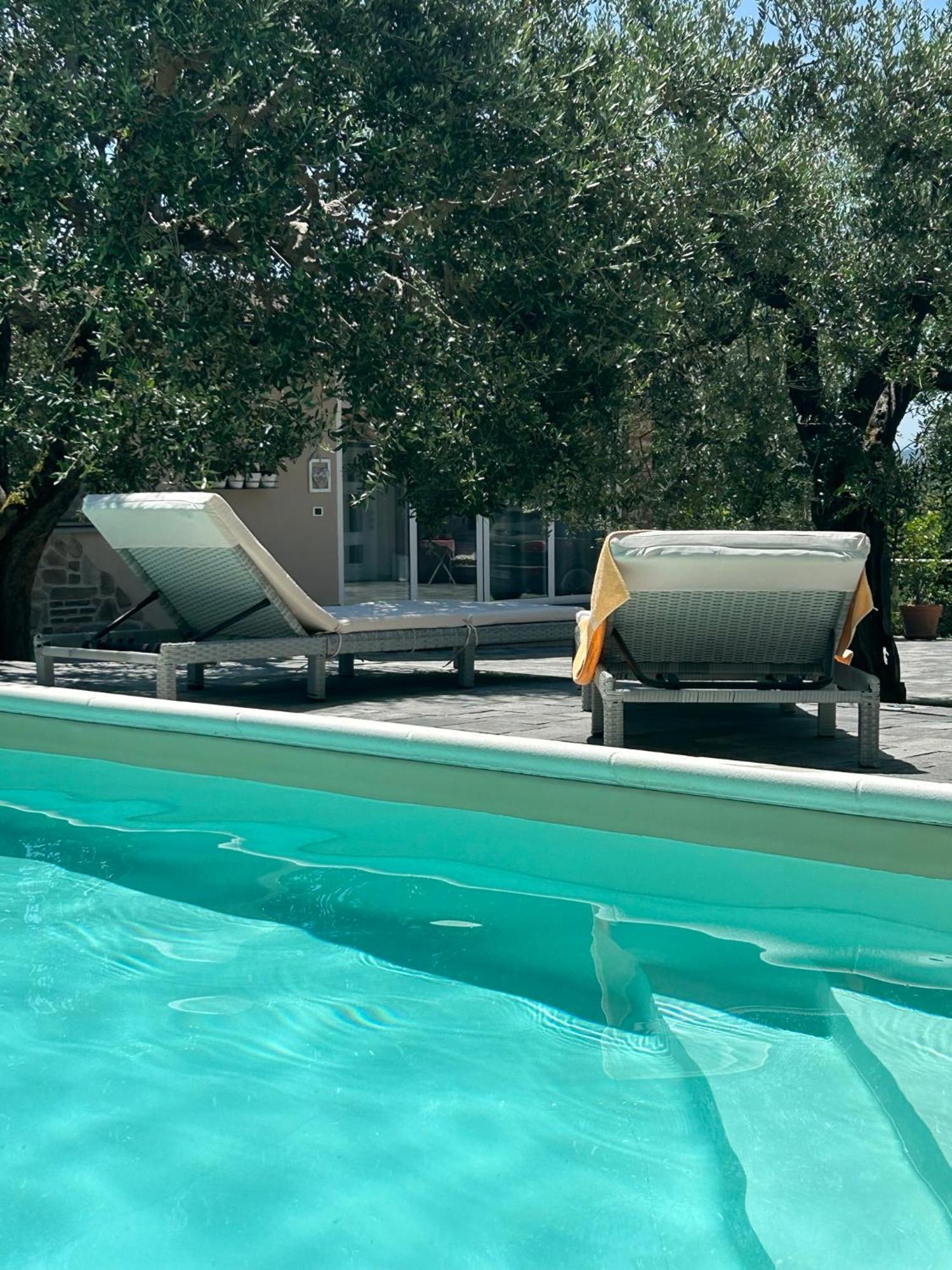 شقة Locazione Turistica Casa Olivo فيوتشيتشيو المظهر الخارجي الصورة