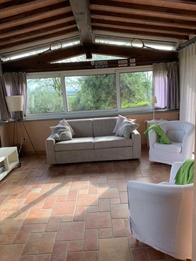 شقة Locazione Turistica Casa Olivo فيوتشيتشيو المظهر الخارجي الصورة